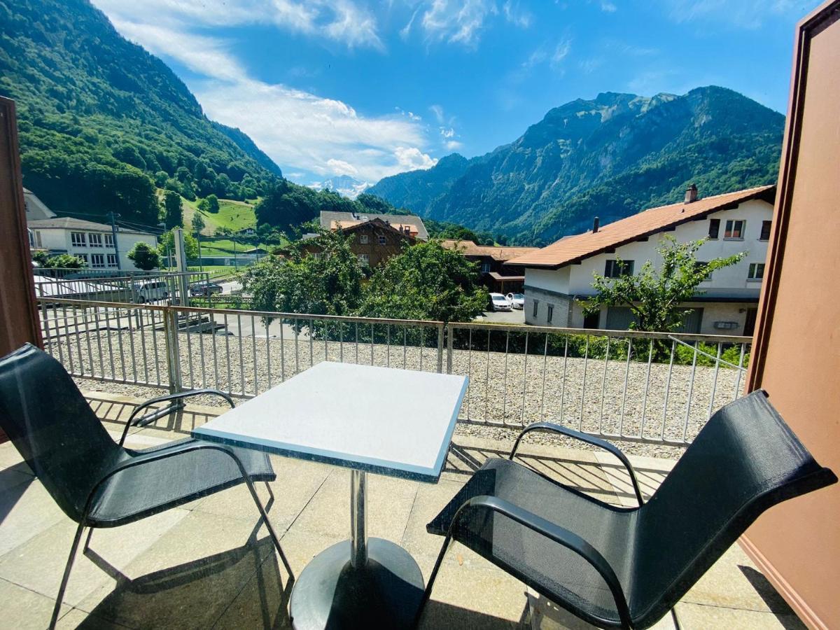 Hotel Christina Wilderswil Buitenkant foto