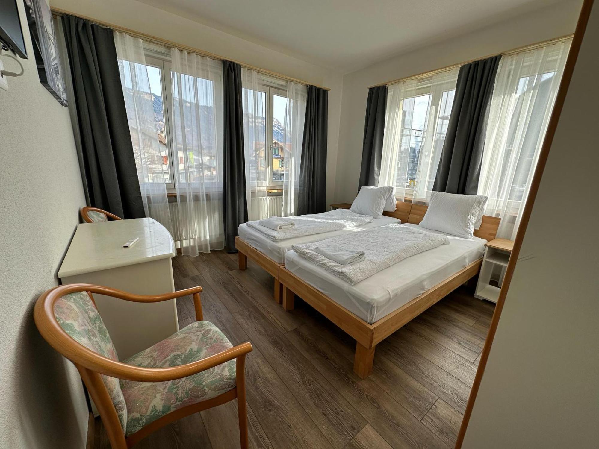 Hotel Christina Wilderswil Buitenkant foto